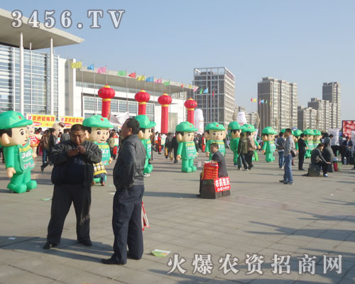 ɽ|ֲ(hu)ĬF(xin)(chng)һƬ𱬵ľGɫ