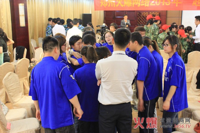 我在火爆家庭中成長