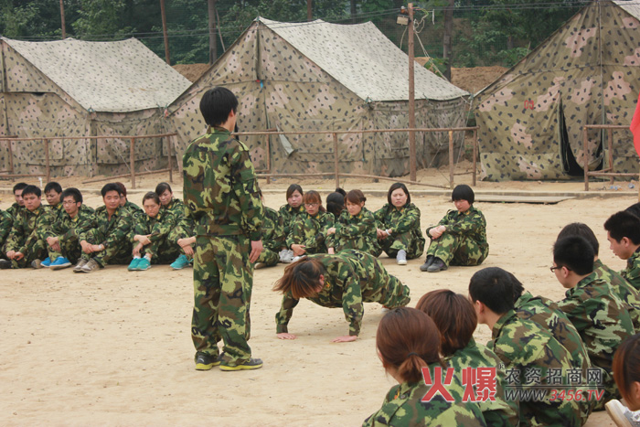 新員工的加入是需要付出代價(jià)的